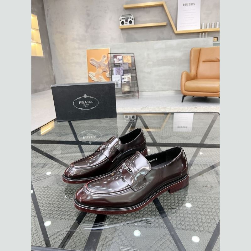 Pra*a leather shoes
